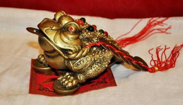money toad as an amulet of fortune