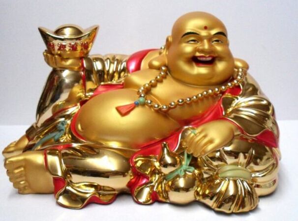 God Hotei is an effective amulet for wealth, happiness and happiness