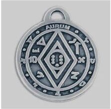 The Solomon Pentacle amulet protects against financial risks and unreasonable spending